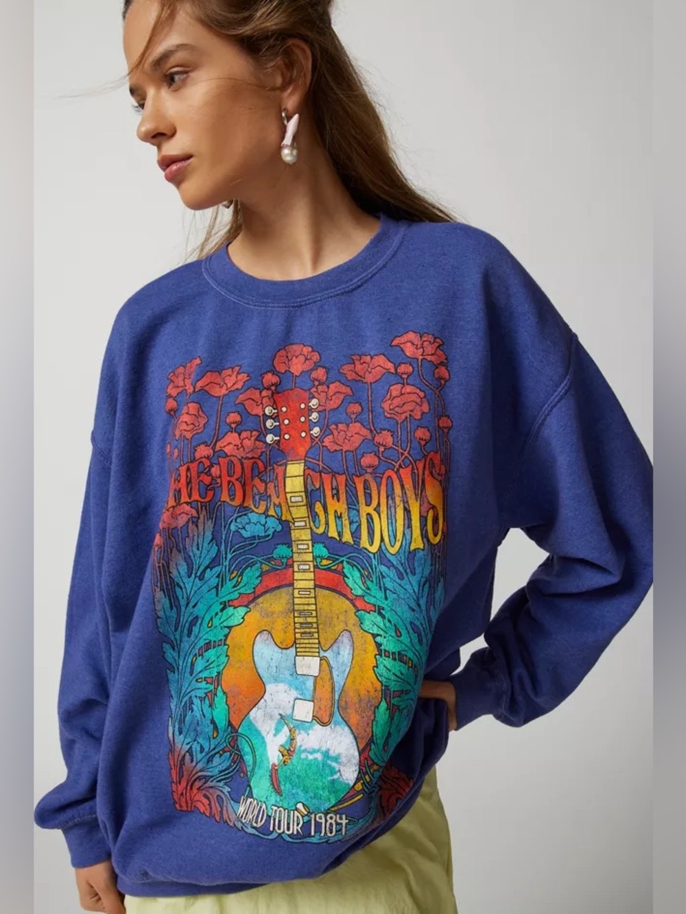 Urban Outfitters Beach Boys World Tour 1984 Graphic Sweatshirt S/M